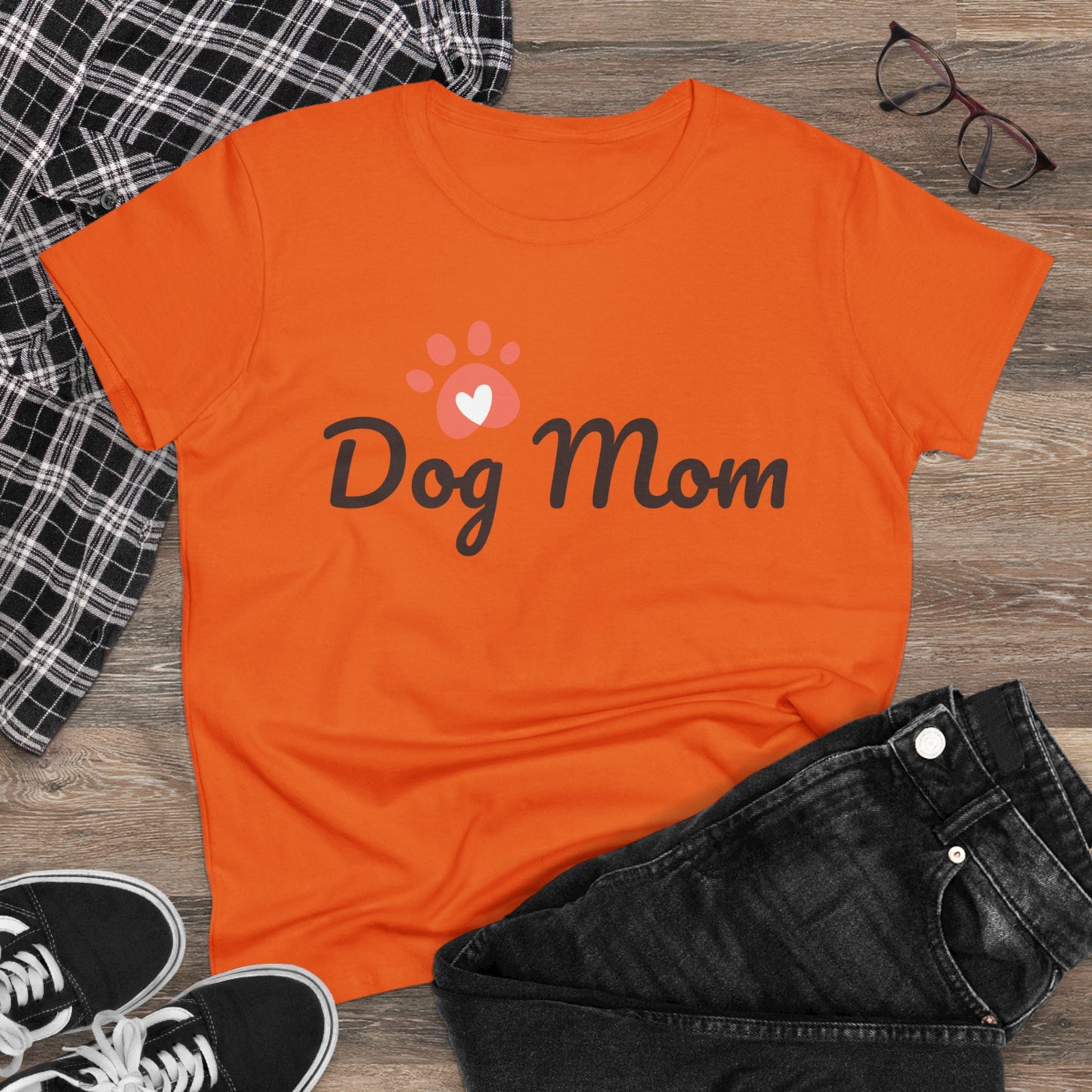 Dog Mom T-shirt, Women's dog mom Tee, Dog Lover Gifts