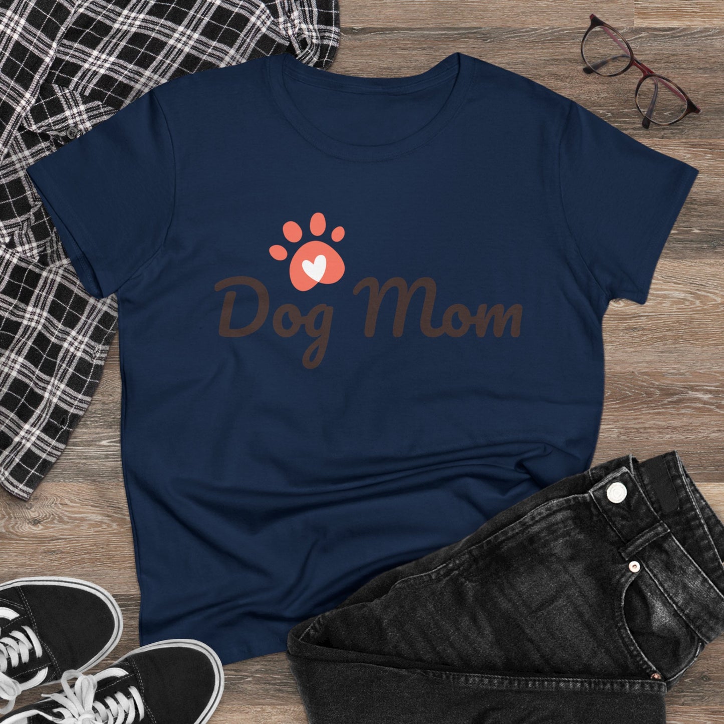 Dog Mom T-shirt, Women's dog mom Tee, Dog Lover Gifts