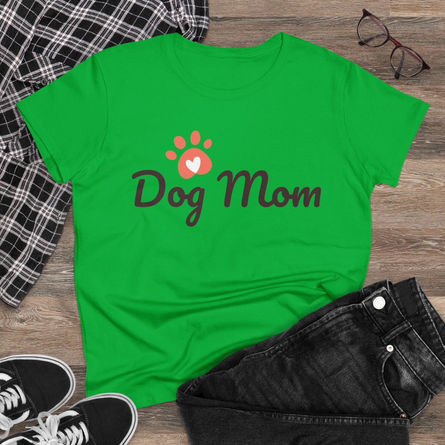 Dog Mom T-shirt, Women's dog mom Tee, Dog Lover Gifts